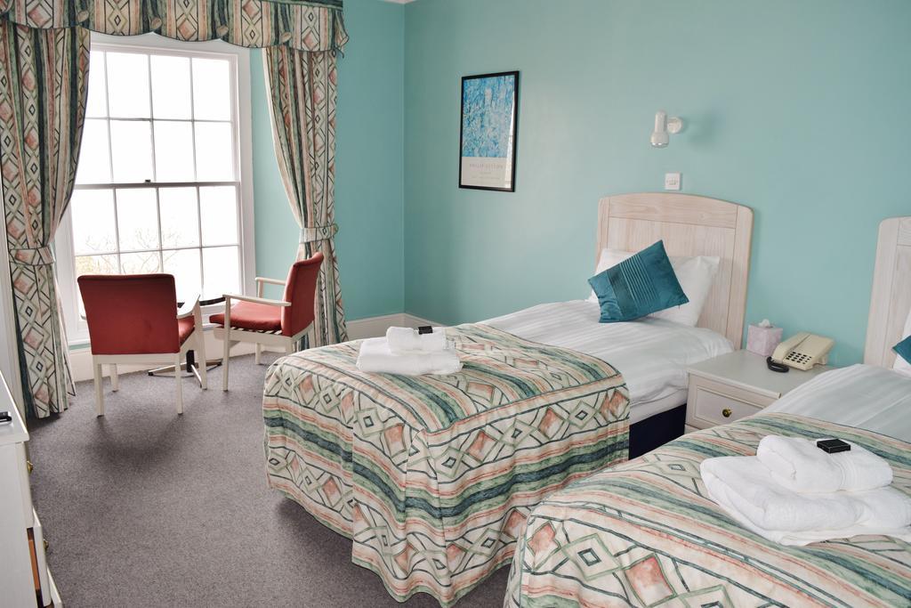 Fourcroft Hotel Тенби Экстерьер фото