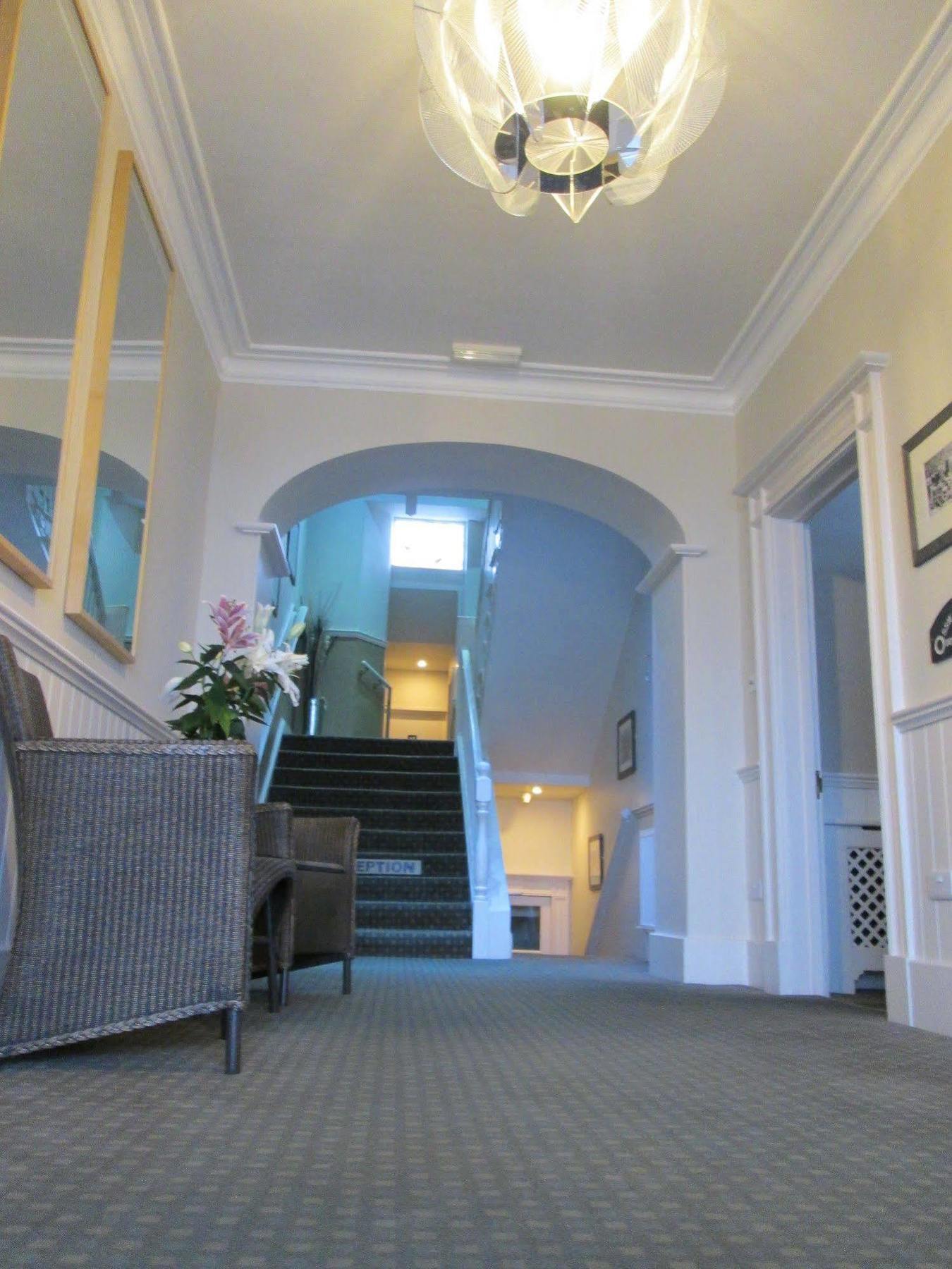 Fourcroft Hotel Тенби Экстерьер фото