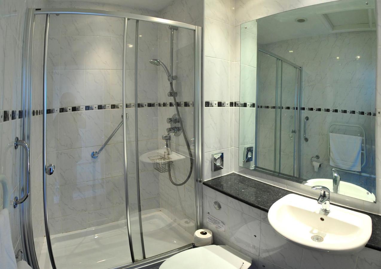 Fourcroft Hotel Тенби Номер фото